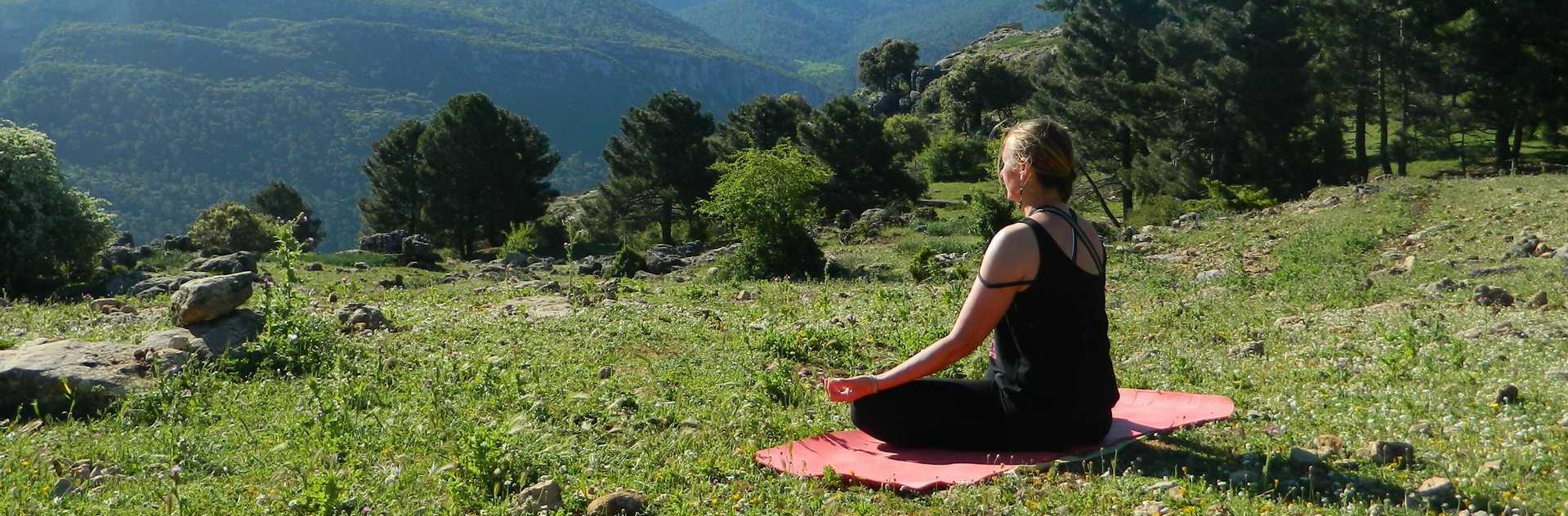 5 raisons de partir en retraite de yoga en Andalousie